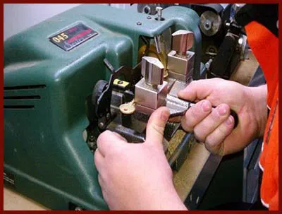 Lake Oswego Locksmith Store Lake Oswego, OR 503-433-9147 - 18-key-making